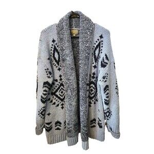 Berkley Jensen Powder Blue Sweater with Native American Design - Size Large